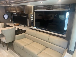 ผู้จำหน่ายรถบ้านมือสอง ปี 2019 รุ่น Tiff in Phae ton 40QBH Class A เครื่องยนต์ดีเซล สำหรับขาย - Product Image 4