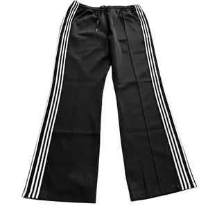 Servicio OEM de alta calidad Pantalones de chándal de pierna ancha de primavera personalizados Pantalones de chándal de punto de secado rápido transpirables de ajuste holgado a rayas - Product Image 1