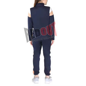 Dernier modèle de survêtement pour femmes 2025 avec des designs personnalisés de haute qualité, un tissu durable et un confort respirant - Product Image 2