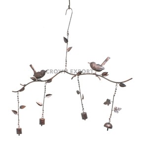 Observación de dos pájaros hecha de hierro de alta calidad que garantiza la longevidad y el rendimiento fiable en su balcón durante años. - Product Image 1