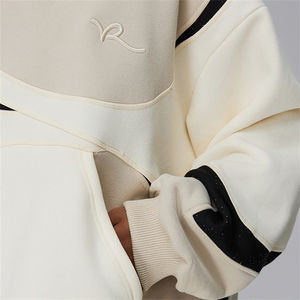 เสื้อกันหนาวสวมหัวมีฮู้ดโอเวอร์ไซส์สำหรับผู้ชายเสื้อสวมหัวปักโลโก้สีแบบไม่สมมาตรสำหรับฤดูหนาว - Product Image 4