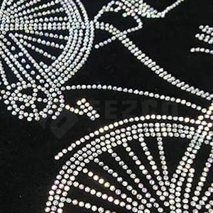 Sudadera mezclada de algodón de alta calidad para hombres Diseño transpirable y básico con diamantes de imitación MOQ bajo para uso en invierno - Product Image 5