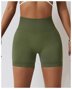 Pantalones cortos de yoga para mujer con logotipo personalizado 2025 - Product Image 3