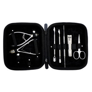 Juego de Manicura Profesional de 7 Piezas MÁS VENDIDO |   Set de Manicura |   Set de Manicura de Acero Inoxidable con Estuche 2026 - Product Image 1