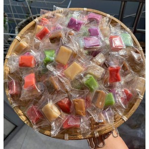 Bonbons à la noix de coco du Vietnam Saveur tropicale délicieuse Parfait pour les fêtes Collations et cadeau attentionné Sweet Chewy Blue Lotus Cherish - Product Image 2