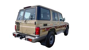 For 76 HARDTOP 5-Door AWD Leather Dark Sedan with <b>Panoramic</b> Sunroof 360 Rear <b>Camera</b> Automatic Transmission - Product Image 5