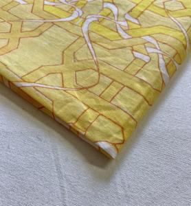 ผ้าฝ้ายพิมพ์ลายด้วยมือ ลายเรขาคณิตแบบอินเตอร์ล็อค สีเหลืองมัสตาร์ด - Product Image 4