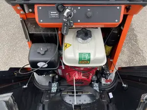 Excavatrice sur chenilles d'occasion Kubota KC70H-4 P - Product Image 6