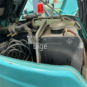 Shanghai a utilisé l'excavatrice Kobelco SK70 excavatrice 7 tonnes d'excavatrices d'occasion à bas prix - Product Image 6