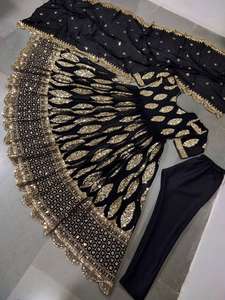 Lancement d'une nouvelle robe de soirée de styliste, Look broderie lourde, séquence de travail avec dupata, vêtements fantaisie, robe traditionnelle - Product Image 2