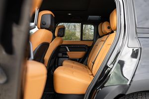 Land Rover Defender 110 V8 d'occasion 2024 - Product Image 6