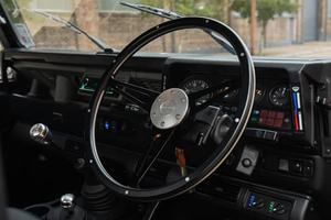 Land Rover Defender 90 USADO de 1997 con Volante a la Izquierda/Derecha - Product Image 3