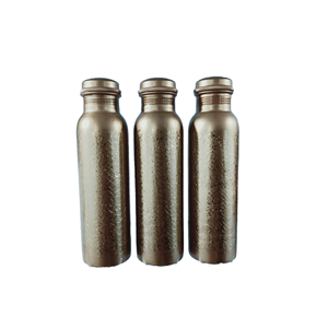 Design moderne de haute qualité couvercle de bouteille d'eau en cuivre en métal poli noir eau bouillante potable directe gobelet en acier inoxydable - Product Image 1