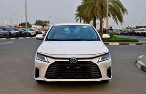 2024 para Toyota Yaris YX Bajo Consumo de Combustible Transmisión Manual/Automática Interior de Cuero Oscuro Tamaño de Neumáticos R17 Eléctrico/Gasolina 4L - Product Image 2