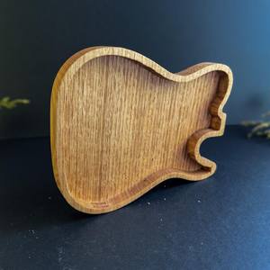 Plateau de service en bois de chêne avec coins arrondis, Assiette en bois, Planche de service Accessoires d'espace de travail faits à la main | Affiné | - Product Image 3