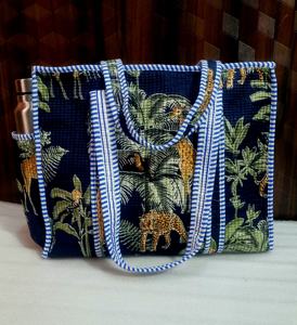 Bolso de mano acolchado de algodón 100% personalizable hecho a mano de La India, ecológico, largo para uso diario, compras, regalos para almacenamiento de vino - Product Image 3