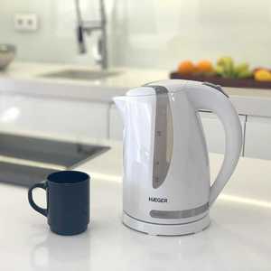 Hervidor eléctrico Whiteness de 1,7 L y 2200 W con base giratoria (Haeger EK-22W.022A) - Product Image 2