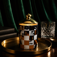 Pot à bougie en céramique européenne avec couvercle, ornement de rangement en porcelaine dorée, pot décoratif pour la maison, OEM ODM, logo personnalisé
