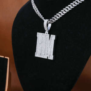 Luxueux Moissanite Diamant 925 Sterling Silver HM Pendentif Personnalisé Style Hip-Hop Glacé pour Hommes Avec Nouveau Pendentif De Conception Personnalisée - Product Image 3
