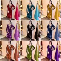 Top en velours de viscose pure de créateur Plazzo & Dupatta avec rivet séquentiel de 5mm Moti Work Coin Latkan Bell Sleeve