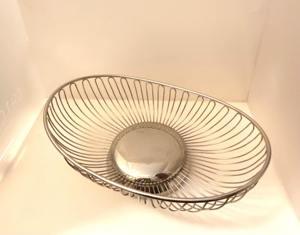 Bol décoratif en fil simple pour la table de cuisine, présentoir à fruits, organisateur de rangement et décoration d'intérieur élégante, salle à manger moderne - Product Image 1