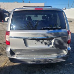 USADO LHD/RHD 2016 CHRYSLER T0WN & C0UNTRY T0URING FWD - Product Image 2