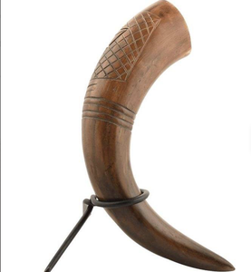 Cuerno de Buey Pulido para Beber, Estilo Vikingo, con Soporte y Funda de Cuero para Cerveza y Hidromiel - Product Image 4