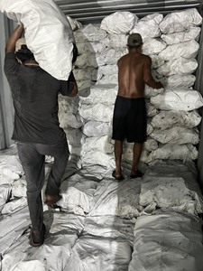 Poudre de charbon noir traditionnel vietnamien (bois dur) pour barbecue et shisha à fort potentiel de développement - Product Image 5