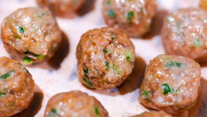 [Sujis Link] Boulettes roulées coréennes à base de plantes juteuses Vegan Frozen Snack Pack de boulettes de cuisson pratique pour les aliments ménagers - Product Image 3