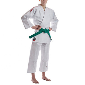Vêtements de fitness pour arts martiaux avec coutures renforcées et design confortable pour une performance athlétique, costume personnalisé de haute qualité - Product Image 3