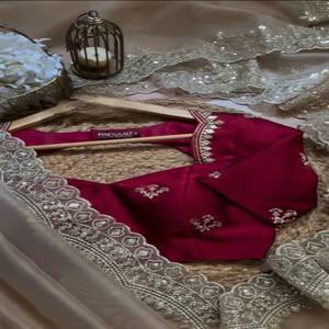 Sari de último diseñador con hilo doble y trabajo de lentejuelas incluye blusa de seda Mono Benglori de 0,80 m para uso festivo y de ocasión - Product Image 6