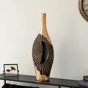 Jarrón de Flores de Mesa de Alta Gama, Artístico, Ecológico, Costero, de Hierro, Hecho a Mano por Diseñadores de Lujo, Zahid Exports - Product Image 2