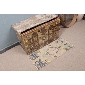 Alfombra Turca, Alfombra Pequeña de 1.2x2.8 pies, Alfombra de Lana Azul y Roja - Product Image 1