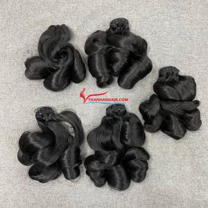 Offre spéciale Extensions de cheveux vietnamiens Bouncy Curl Pas d'emmêlement Pas de perte Disponible Prêt à expédier en gros - Product Image 2