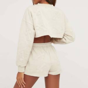 Logo personnalisé OEM vente en gros 100% coton tenues de jogging pour femmes ensemble short et débardeur deux pièces pantalon crop top pour les filles d'hiver - Product Image 6