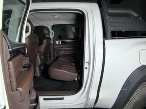 <span class=keywords><strong>Auto</strong></span> Usata Foton Mars 7 V7 2023 2.0T Passo Lungo Elite Diesel Pickup Ibrido Leggero Motore Turbo 2.0L 4WD Automatico 48v Sedili in Pelle 4x4 - Product Image 6