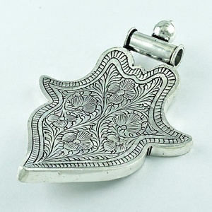 Pendentif traditionnel du Rajasthan en argent sterling 925 massif, pendentif religieux du Rajasthan, Inde, produits uniques - Product Image 3