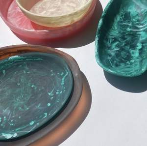 PRATIQUE Personnalisez le bol en résine coloré de la meilleure qualité fait à la main avec base pour le chocolat, les bonbons, les bonbons et les bijoux - Product Image 3