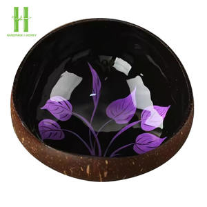 ÉXITO DE VENTAS: Cuencos de Coco Decorativos Lacados con Diseño Único, Hechos a Mano en Vietnam - Product Image 6