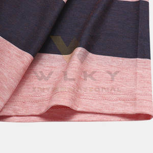 Camiseta cómoda Camiseta transpirable de tamaño personalizado en stock Camiseta hecha en algodón y poliéster - Product Image 5