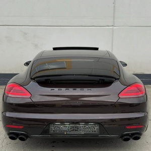 Gran éxito de ventas: Porsche Panamera 4S con doble motor y tracción total - Product Image 2