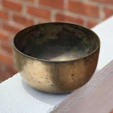 Cuencos de canto ecológicos personalizados con diseño tibetano moderno Acabado brillante para uso en meditación - Product Image 6