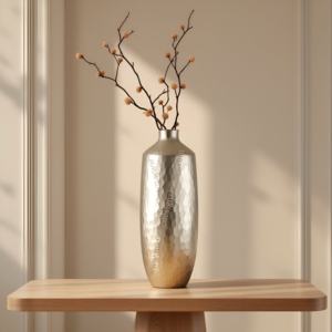 Florero alto facetado dorado con diseño geométrico moderno, acento decorativo de Metal de hierro elegante para bodas, hogar, oficina, espacios para eventos - Product Image 2