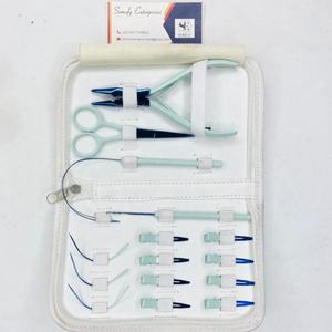 Nuevo Kit de Herramientas para Extensiones de Cabello de Metal de 16 Piezas de Alta Calidad con Alicates, Tijeras y Clips - Uso Comercial - Product Image 2