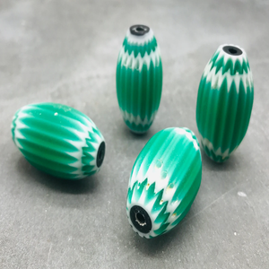 Auténtica venta al por mayor a granel gran veneciano Chevron CRISTAL MURANO cuentas de vidrio Vintage antiguo verde Comercio cuenta colección rara cuenta - Product Image 1