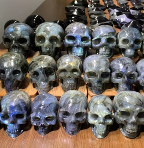 Teschi di Labradorite a Grandezza Naturale Intagliati a Mano Lucidati Cristallo con Colori Meravigolosi Decorazione per la Casa Vendita all'Ingrosso - Product Image 6