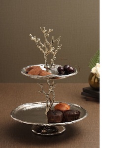 Support à gâteau en acier inoxydable avec motif de feuille, qualité supérieure, support à collations de table, moderne, écologique, personnalisable - Product Image 1