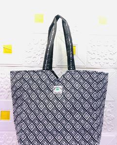 Sac fourre-tout à bandoulière rayé en chanvre écologique fait à la main pour femmes avec fermeture ouverte Style de mode - Product Image 3