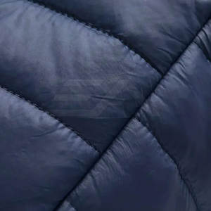 Vestes d'hiver matelassées pour hommes, style personnalisé, écologiques, respirantes, en nylon/polyester, col montant, logo sur le devant, haute qualité, vente en gros - Product Image 4