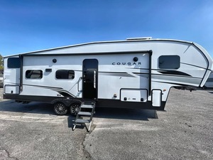 Usado, 2025, K-e-y-s-t-o-n-e C-o-u-g-a-r S-p-o-r-t 2700BH, listo para vender - Product Image 6